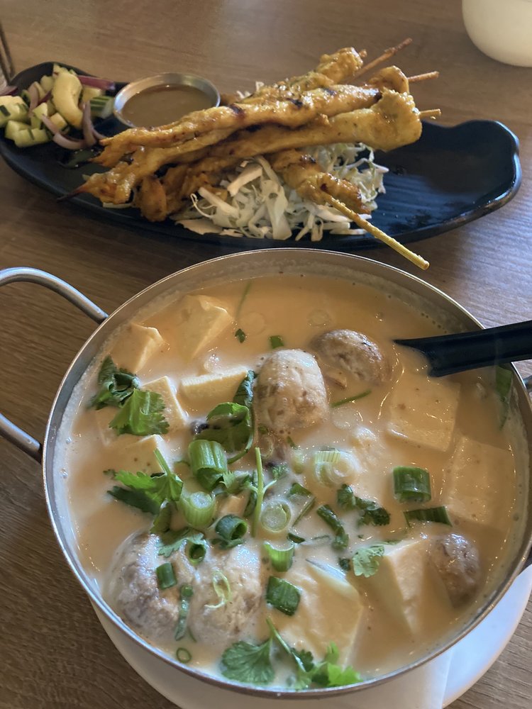 New%20Thai%20Bistro%20Pleasanton%20|%20Thai%20Food,%20Dine In,%20Takeout%20&%20Catering